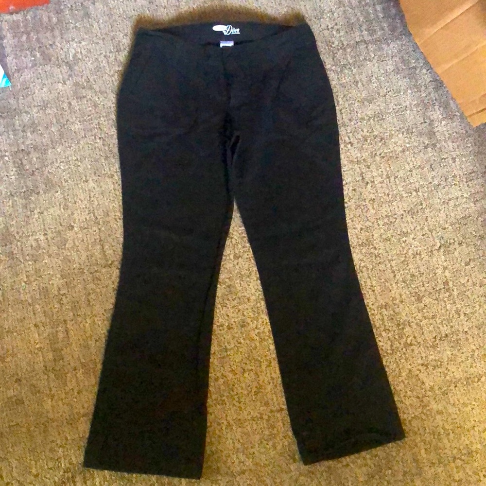 Old navy Diva style black Chinos size 8